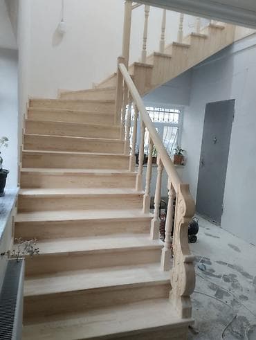 bulaq dizaynlari: Mərmər effektli qara-ağ dizaynda, massiv ağacdan hazırlanmış daxili — 4