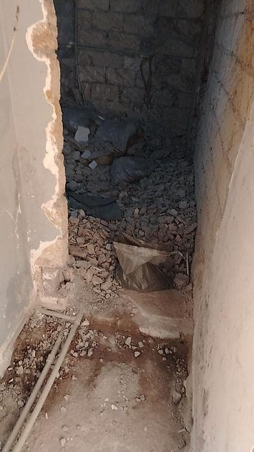 seyfi qapi: Divar və arakəsmə söküntüsü xidməti - Mənzil və ofislərdə kərpic — 7