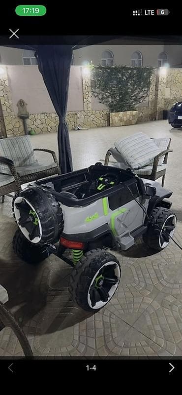 jeep wj: Uşaq üçün elektrikli off-road Jeep tipli maşın - Korpus: boz/qara — 4