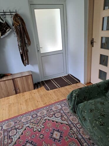 naxcıvan heyet evi elanlari: Balaxanı qəs. 7 otaqlı, 150 kv. m, Kredit yoxdur, Orta təmir — 2