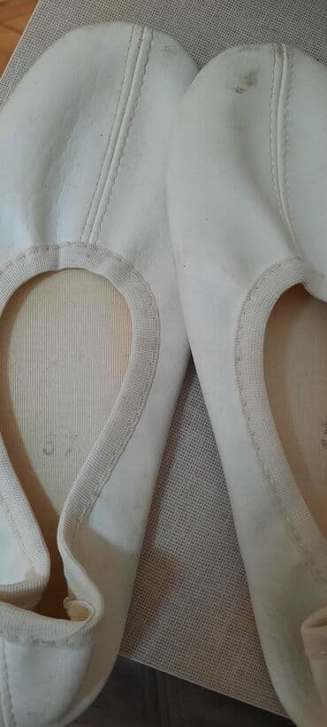 100%dəri.Möhkəmdi.bazar malı deyil.olçü 37