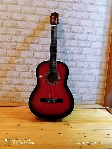Gitar ideal vəziyyətdədir bater olunur — 2