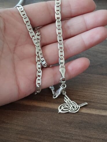 gumuş boyunbagı: Boyunbağı, Gümüş, Ünvandan götürmə — 4