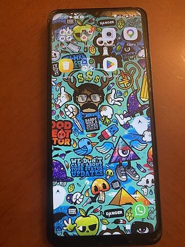 redmi 9 s: Redmi smartfon - Rəng: tünd yaşıl arxa panel, dəri teksturalı səth - — 2