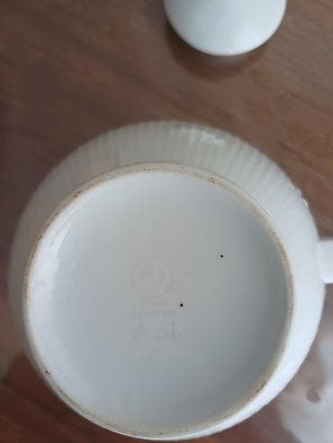 ag gilas murebbesi: Rəng - Ağ, Çaydan, Farfor, SSRİ — 3