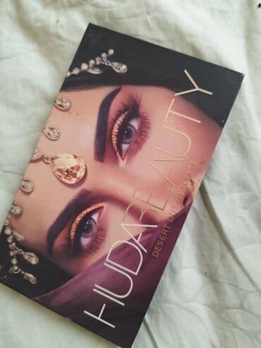 göz altı ləkələr: Göz kölgələri, Kryolan, Ünvandan götürmə — 11