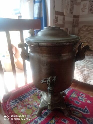 samovar elektrik: Metal samovar - Material: metal korpus, tökmə ayaqlıq və dekorativ — 1