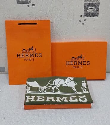 Ferrari: Yeni rəng - Yaşıl Pled, Pulsuz çatdırılma — 2