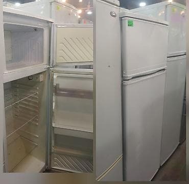 İki qapılı soyuducu - Üst hissədə ayrıca dondurucu bölməsi, alt