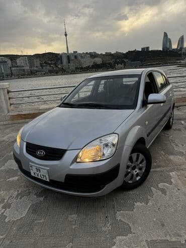 машина под выкуп бишкек: Model: Kia Rio hatchback Kuzov: 5 qapılı, gümüşü rəng Yanacaq: Benzin — 8