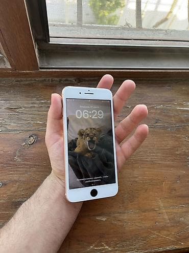 iphone 2 g: IPhone 8 Plus, Qızılı, Simsiz şarj — 5