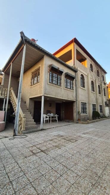 аренда дачи с бассейном: 9 комнат, 330 м² — 14