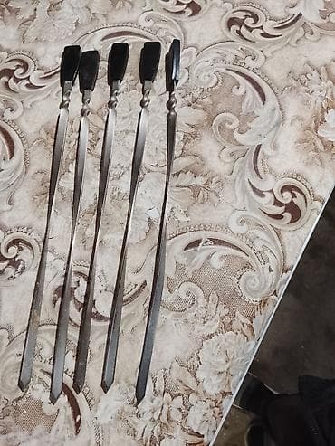 Mangal şişləri dəsti – 5 ədəd - Material: paslanmayan polad bıçaq