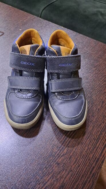 Uşaq geyimi və ayaqqabıları: Uşaq ayaqqabısı – GEOX - Model: iki cüt cırt-cırtlı idman üslubunda — 1