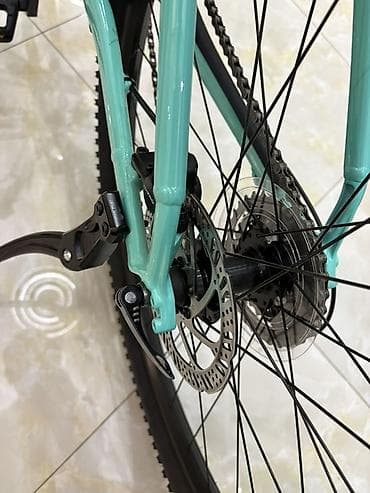 velosipedler satisi: TREK Marlin 5 dağ velosipedi. Yenidir sürülməyib, iki təkər — 7