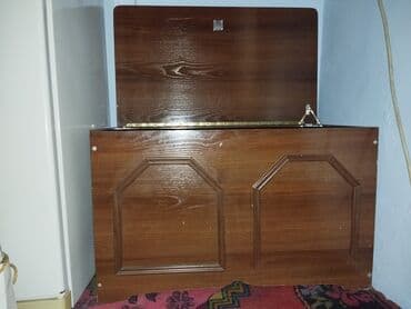 20 cent nece qepikdir: Taxta sandıq/qutu – üstü açılan - Material: ağac/taxta lövhə, cilalı — 2