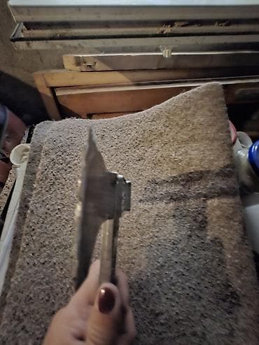 baltası: Sovet dövrünə aid dekorativ metal balta-çəki kombi aləti — 4