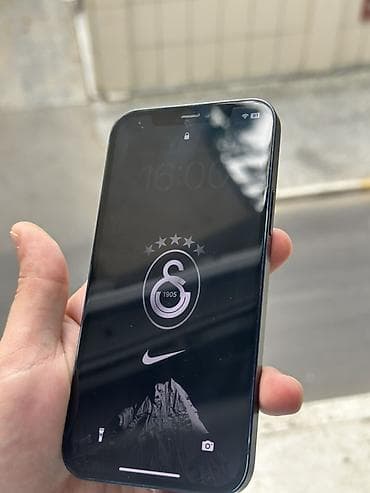 playstation 5 canta: IPhone 12, 128 GB, Qara — 2