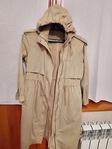 Bej rəngli qadın parkası - Uzun, yüngül və suya davamlı parka -