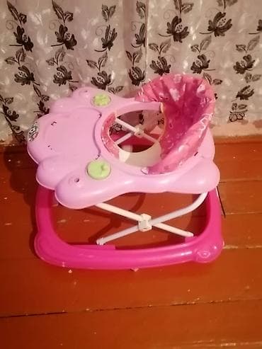 qız: Salam aleykum Oglan ve qiz uşaqlari ucun yürütecler satilir normal — 6