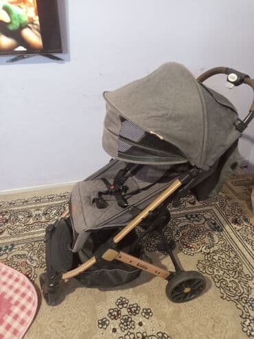 uşaq termopapaqlar: Klassik gəzinti arabası, Kidilo, İşlənmiş, Cins: Oğlan, Yaş: 30 ay, Ünvandan götürmə — 1