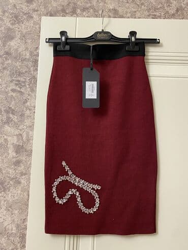 i̇dman qadın ətəkləri: Yeni yubka. Etiketi üzərindədir. Midi model 35₼ — 1