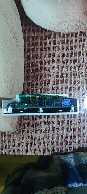 Elektronika: TECH-COM RAID Controller paneli (ön LCD ekranlı) Xüsusiyyətlər: - — 1