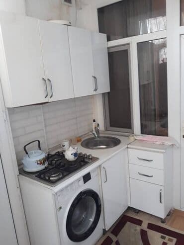 gəncədə 3 otaqlı ev: Yeni Yasamalda Günəşpetrola yaxin və abravo marketə yaxin 10 mertebeli — 7