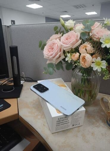 honor x8 qiyməti: Honor 200 Lite, 256 GB, rəng - Gümüşü, Face ID — 1