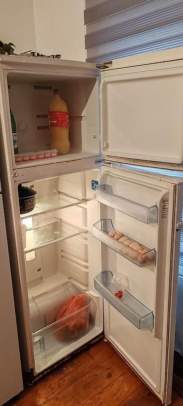 2 qapılı Beko Soyuducu Satılır, rəng - Ağ