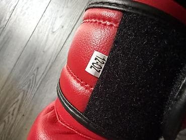 Maskalar, eynəklər: TOP TEN Fighter boks əlcəkləri – 12 oz - Rəng: qırmızı, ağ detallarla — 3