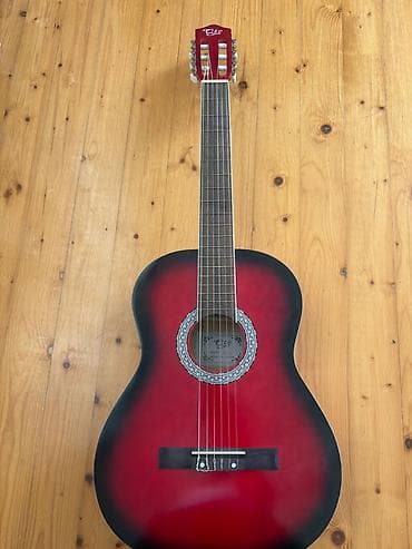 gitara tornado: Hec bir problemi yoxdur Sınığı cızığı yoxdur Cantasida verilir Deməl — 1