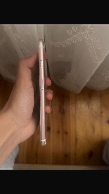 i̇phone 13 mini: IPhone 6s Plus, 16 GB, Rose Gold, Barmaq izi — 4