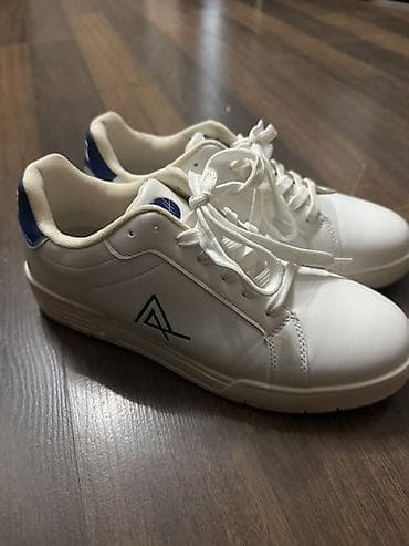 Aze athlete original 40 razmer Ağ rəngli gündəlik idman