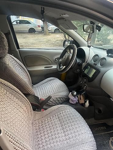 evakuator satisi: Nissan Micra hatchback - Kuzov: 5 qapılı,qehveyi - Mühərrik: benzin — 3