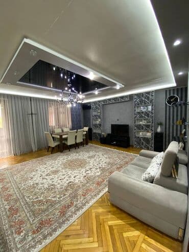 Sumqayıt, 4 otaqlı, Köhnə tikili, 102 kv. m