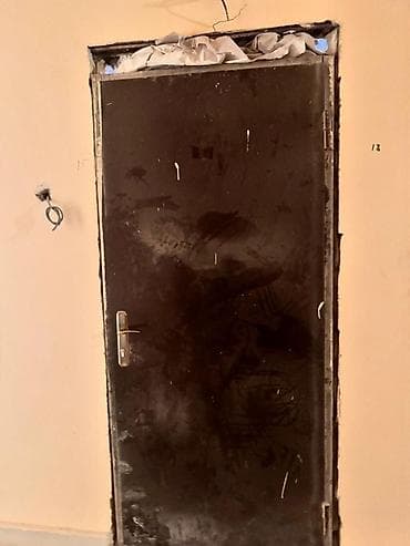 uwaq paltarlari: Demir qapi 210/90sm 95azn Xirdalan 0728 leli Dəmir giriş qapısı - — 1