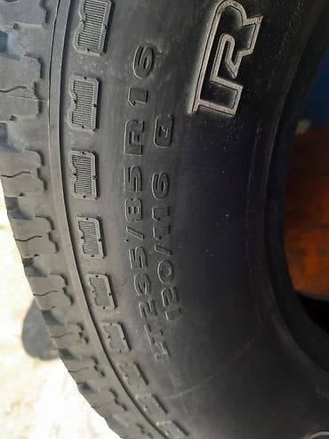 diski mercedes: Şin Kumho 235 / >80 / R 16 — 3