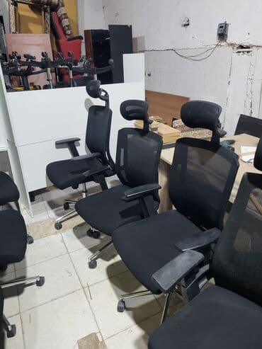 купить кресло для офиса: Б/у, С колесиками, Рукояти регулируются, Ткань — 2