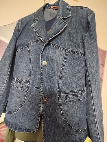 Cins materialdan qadın gödəkçəsi/blazer - Klassik yaka və iki düyməli