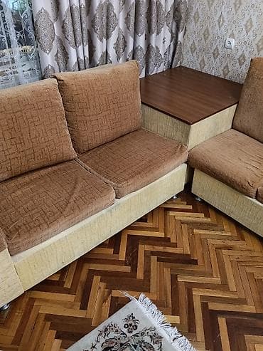 icki: Künc divan dəsti - Tərkibi: 3 əsas moduldan ibarət L formalı künc — 1