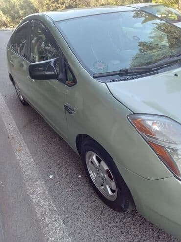şüşə silən matoru: Toyota Prius Hybrid – liftbek - Yanacaq sistemi: hibrid (benzin + — 11