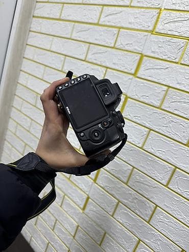 фотоаппарат самсунг nx300: Nikon D3100 DSLR fotoaparat + AF‑S DX NIKKOR 18‑55mm VR obyektiv - — 3