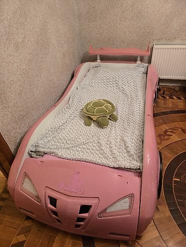 Uşaq üçün avtomobil formalı çarpayı.matras ideal vezyetde ter temiz wp — 1