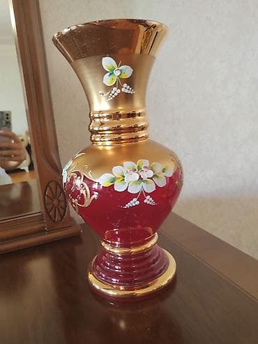 Vazalar: Bir vaza, Bogem şüşəsi — 2