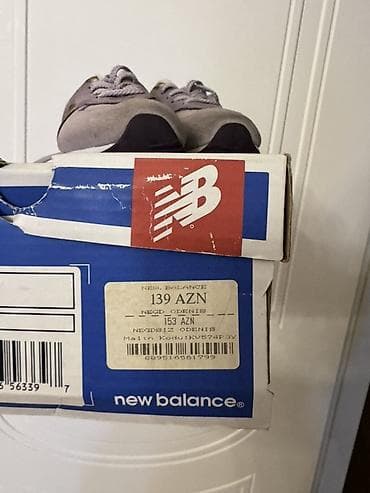 10 yaş: Rəng - Bənövşəyi Krossovkalar, Ölçü: 22, Uniseks — 2