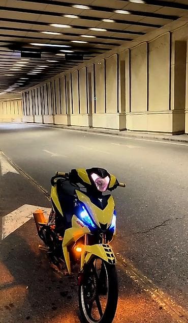 moped prava: Sport üslublu moped - Rəng: Sarı-qara kombinasiyası, aqressiv sport — 2