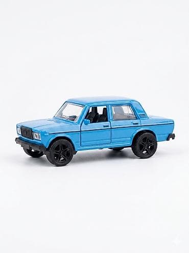 Məhsul: Mavi rəngli klassik sedan oyuncağı (mini model avtomobil)