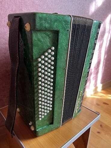 Elektrik nəqliyyatı: Akustik Akkordeon, İşlənmiş, Ünvandan götürmə — 3