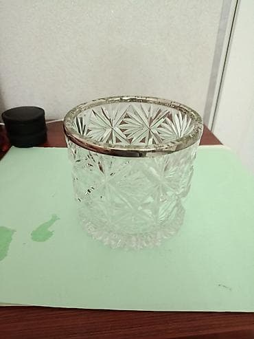 Kəsimli şüşə/bohem tipli qab - Material: qalın, şəffaf kəsimli şüşə